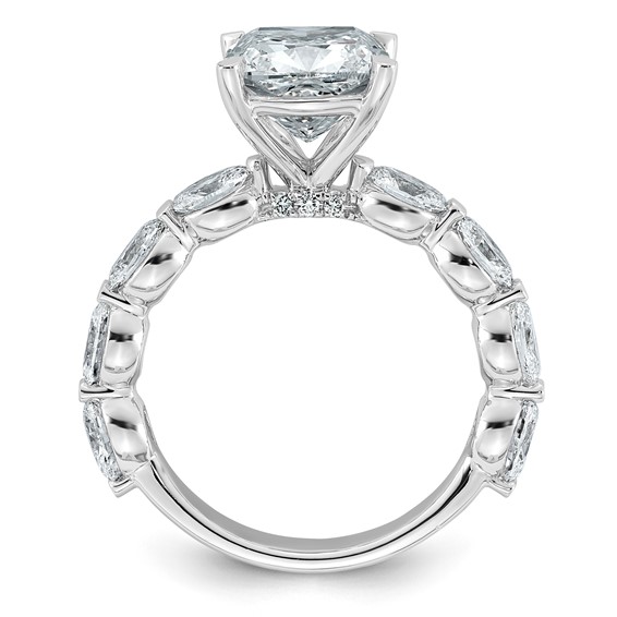 14kw 4 1/2ct Cert Cushion Ctr LabGrown Dia VS+ F+ w/ Oval Sides Comp Ring