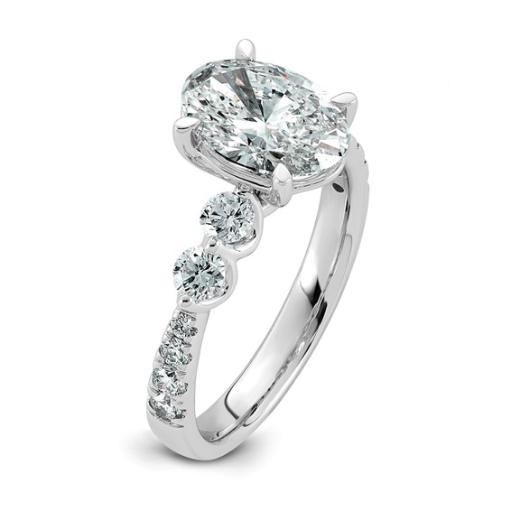 14kw 2 5/8ct Cert Oval Ctr Lab Grown Dia VS+ F+ w/ Round Sides Comp Ring