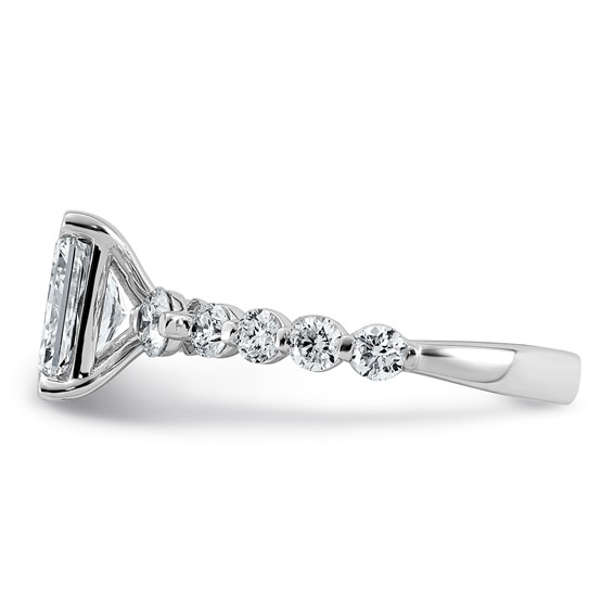 14kw 2 1/3ct Cert Radiant LabGrown Dia VS+ F+ w/ Round Sides Comp Ring