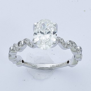 14kw Certified Oval Center Lab Grown Diamond VS+ F+ Complete Ring