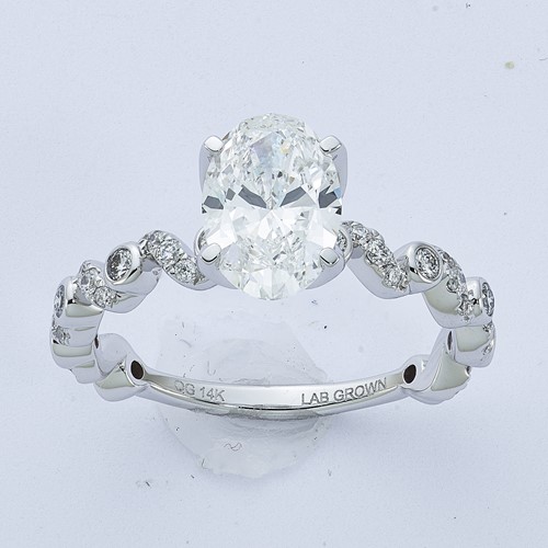 14K White Gold Certified Oval Center Lab Grown Diamond VS+ F+ Complete Ring