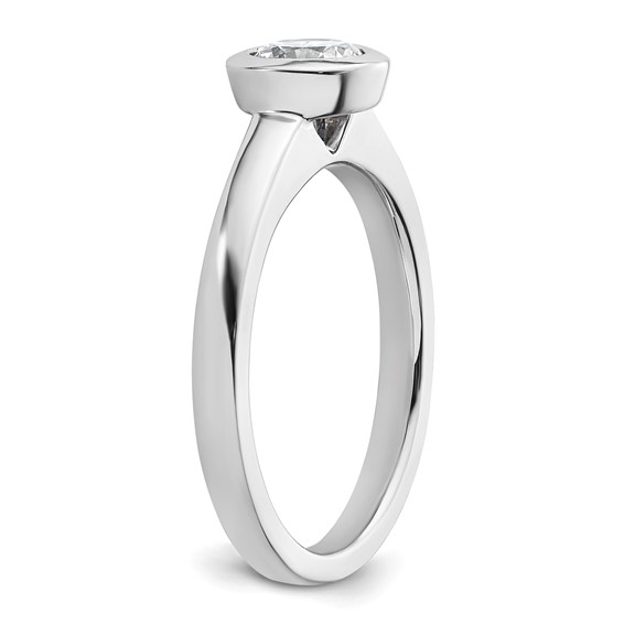 14k White Gold 3/4 carat (5.80 mm) Bezel Round Solitaire Engagement Ring Mounting