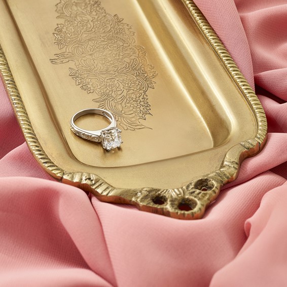 14k White Gold Peg Set Vintage Solitaire Engagement Ring Mounting