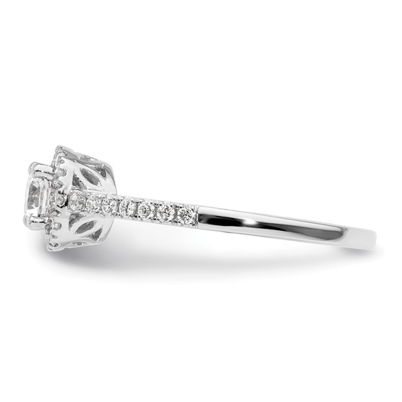 Diamond Halo Semi-Mount & Complete Engagement Rings