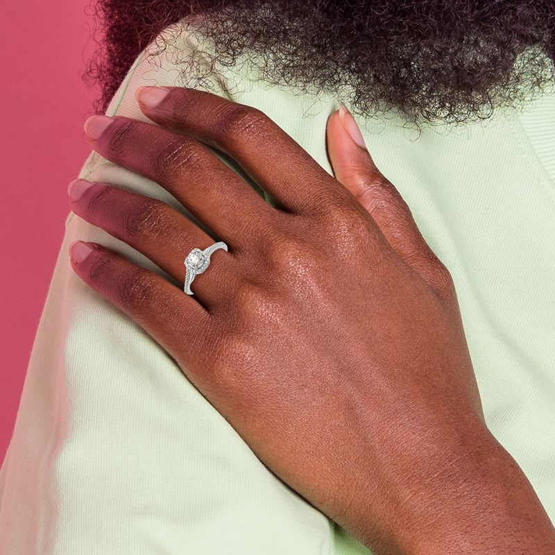 14K White Gold Lab Grown VS/SI+ G+ Dia Complete Cushion Halo Eng Ring