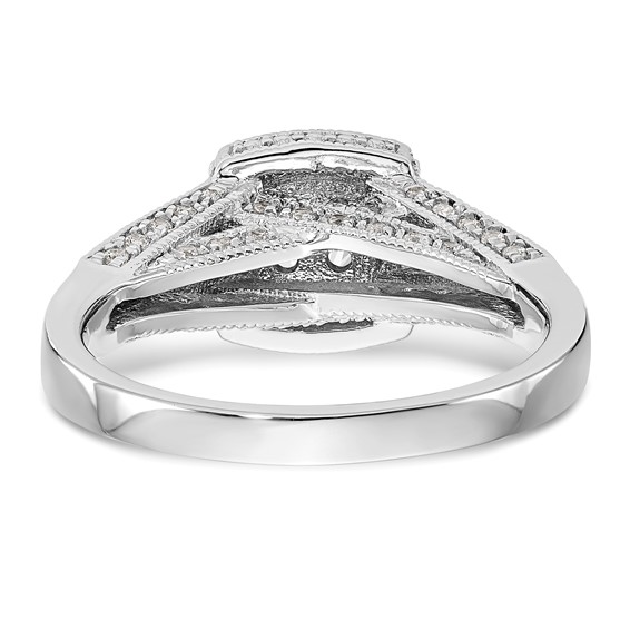 Diamond Cluster Engagement Rings