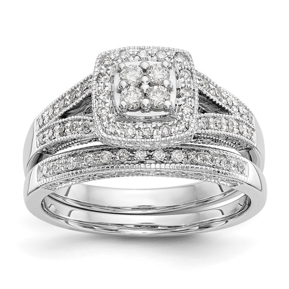 Diamond Cluster Engagement Rings