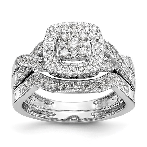 Diamond Cluster Engagement Rings
