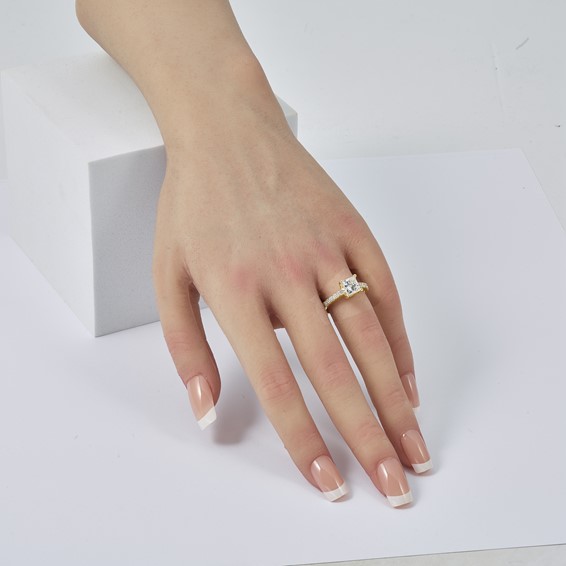 True Origin 14K Yellow Gold 1 1/2 carat IGI Certified Lab Grown Diamond VS+ F+ Complete Princess Engagement Ring