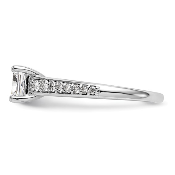 14k White Gold Diamond Engagement Ring