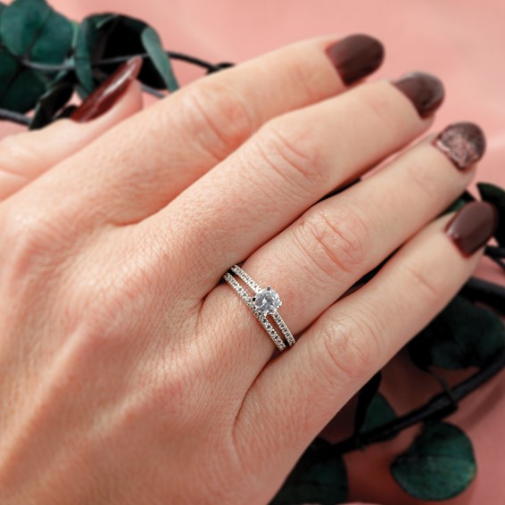 Peg Set Diamond Semi-mount Engagement Rings