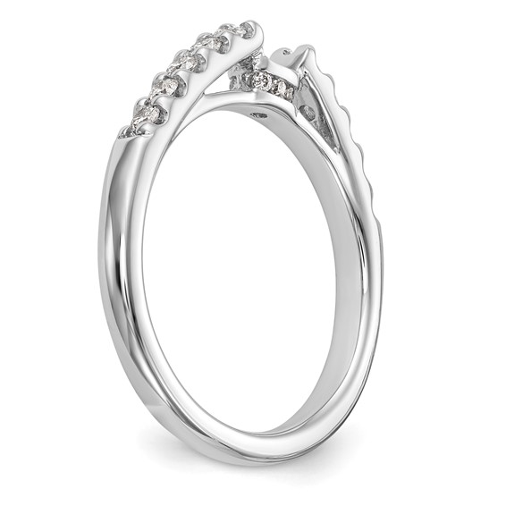 Peg Set Diamond Semi-mount Engagement Rings