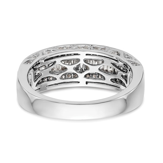 14K White Gold 3/4 carat Baguette/Round Diamond Complete Band