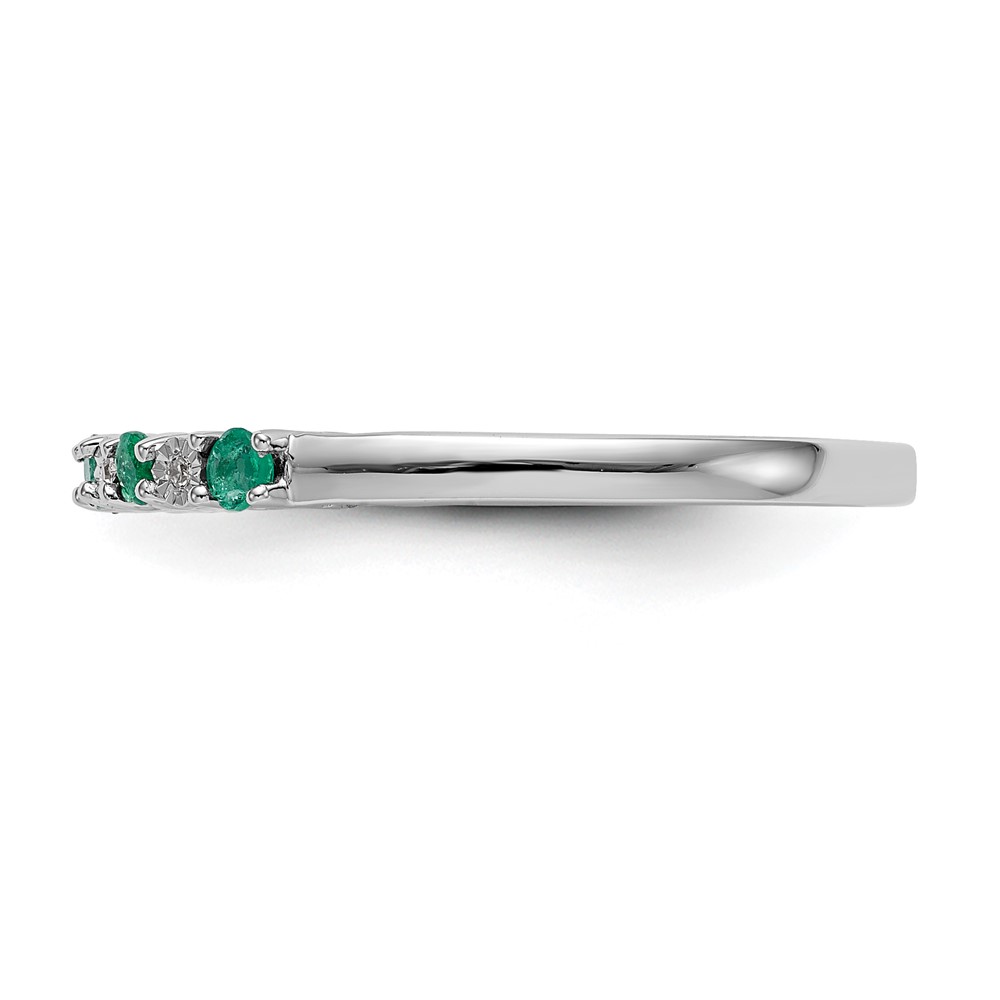 10K White Gold Diamond w/Emerald Band (RM3452B-EM-001-1WAA)