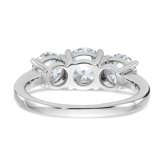 3 Stone Round Moissanite Engagement Rings