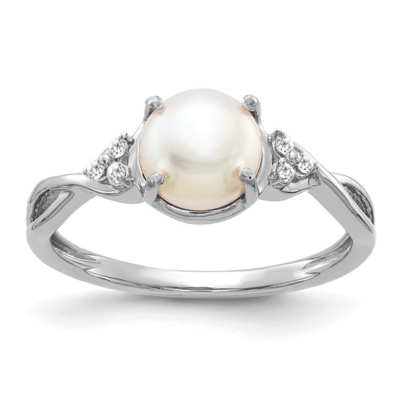 14k White Gold 7mm June/Freshwater Cultured Pearl and Diamond Ring