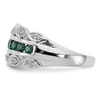 14K White Gold 0.20 Carat Lab Grown Diamond VS SI+ G+ and Lab Created Emerald Complete Fancy Ring view 3