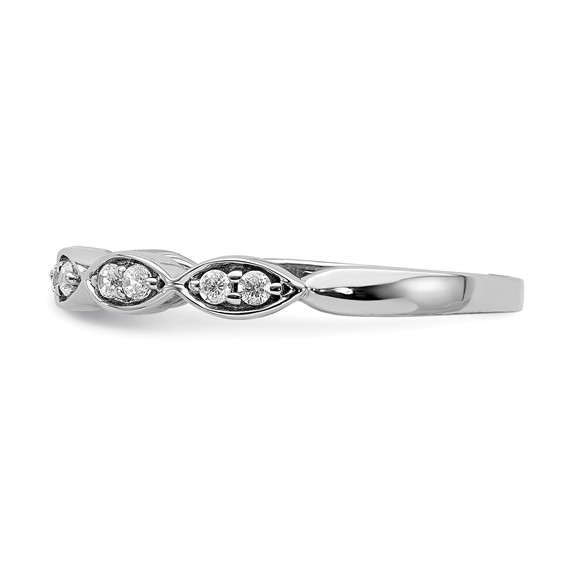 14k White Gold 3mm 1/6 carat Diamond Fancy Band