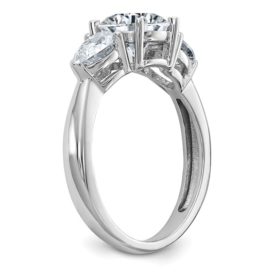 3 Stone Moissanite Engagement Rings