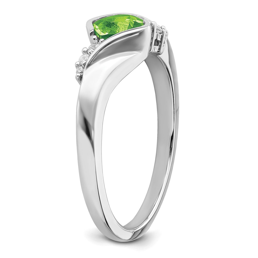 14k White Gold Peridot and Diamond Ring (RM7156-PE-006-WA)