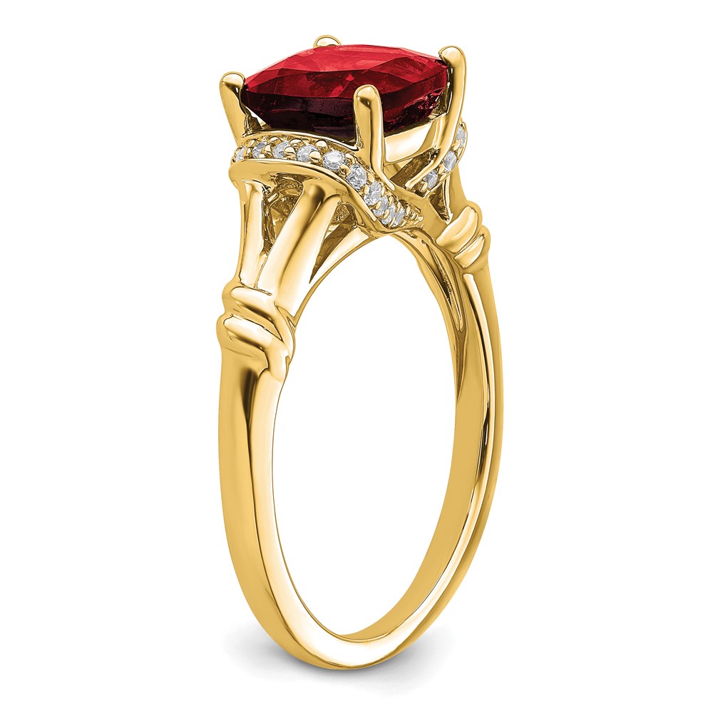 14k Garnet and Diamond Ring (RM7158-GA-013-YA)