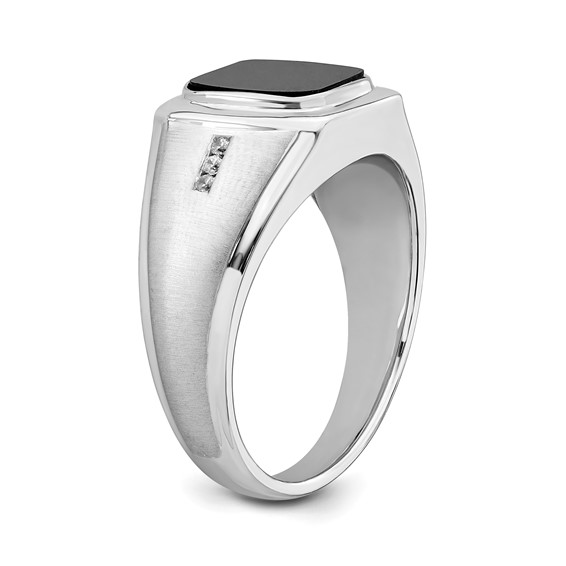 IB Goodman 14k White Gold Polished and Satin Cushion Onyx 1/15 carat Diamond Mens Ring