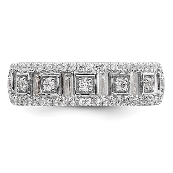14K White Gold 7/8 carat Round/Baguette Complete Diamond Band