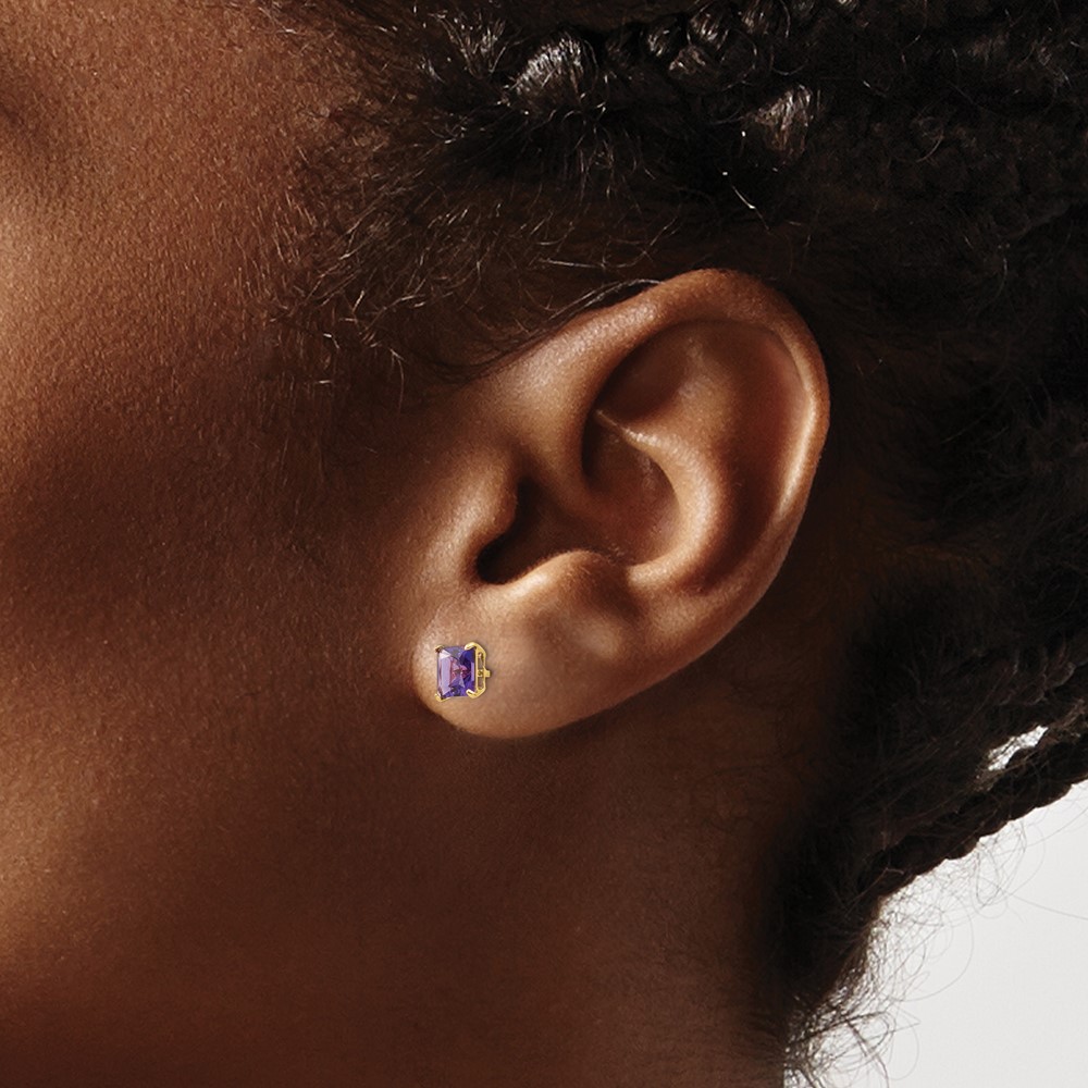 14k Madi K Amethyst 5mm Square Post Earrings (SE2281)