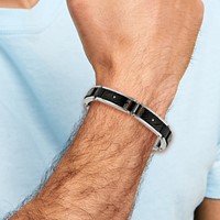 Chisel Stainless Steel Polished and Textured Black IP-plated Bracelet with CZ and Black Carbon Fiber Inlay Link, 8.75" view 5