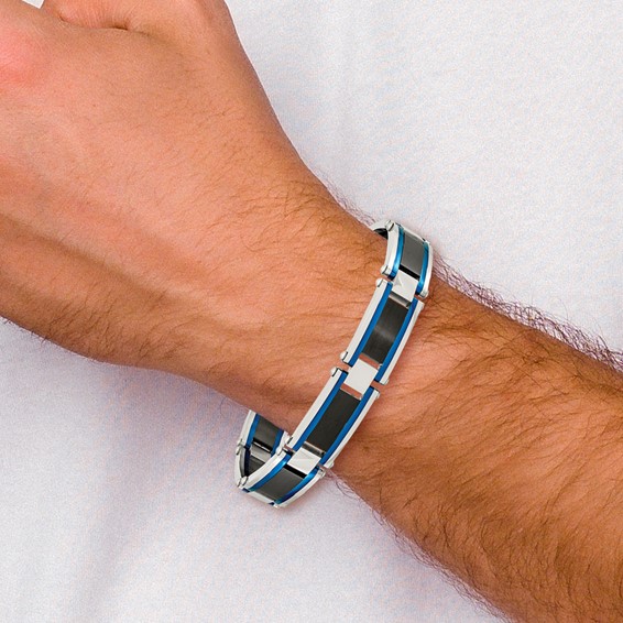 Chisel Stainless Steel Brushed and Polished Black and Blue IP-plated 8.75 inch Link Bracelet
