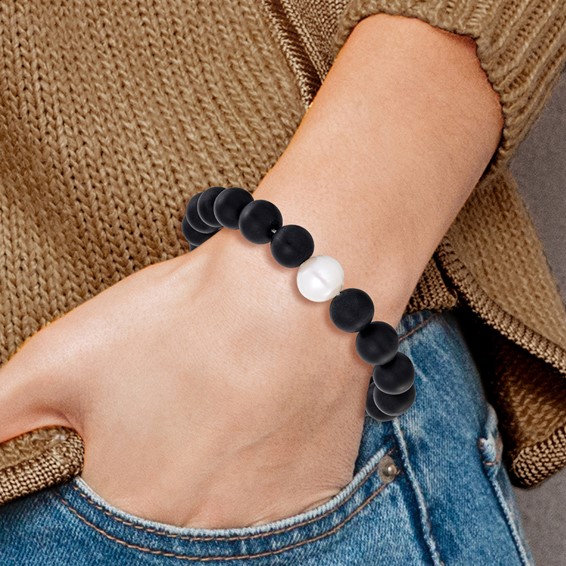Chisel 10-11mm Black Agate and White Freshwater Cultured Pearl Beaded 6.5 inch Stretch Bracelet