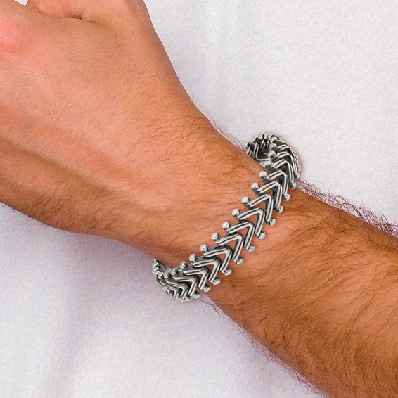 Chisel Stainless Steel Antiqued and Polished 8.25 inch Fancy Franco Link Bracelet