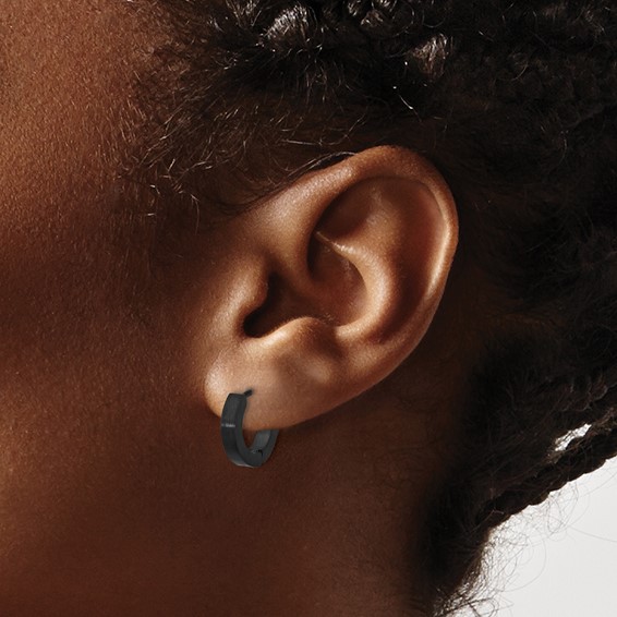 Chisel Stainless Steel Brushed and Polished Dark Gun Metal IP-plated Hinged Hoop Earrings