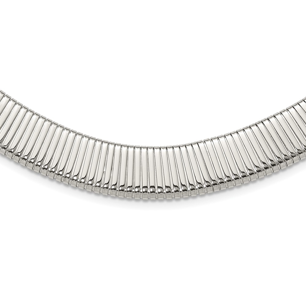 Stainless Steel Polished and Textured 18in Omega Necklace