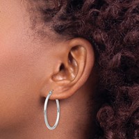 14K White Gold 2x 30mm Polished Lightweight Tube Hoop Earrings view 3