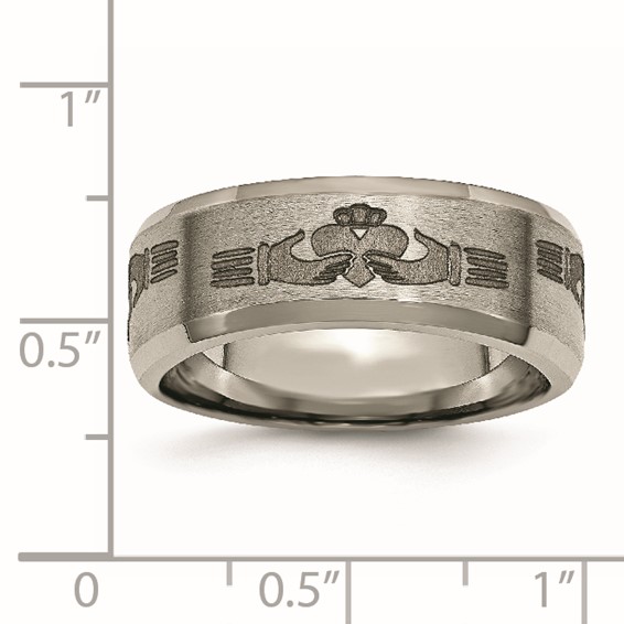 Chisel Titanium Brushed and Polished Claddagh Laser Design 8mm Beveled Edge Band