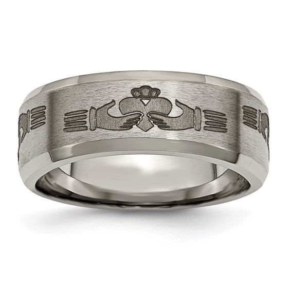 Chisel Titanium Brushed and Polished Claddagh Laser Design 8mm Beveled Edge Band