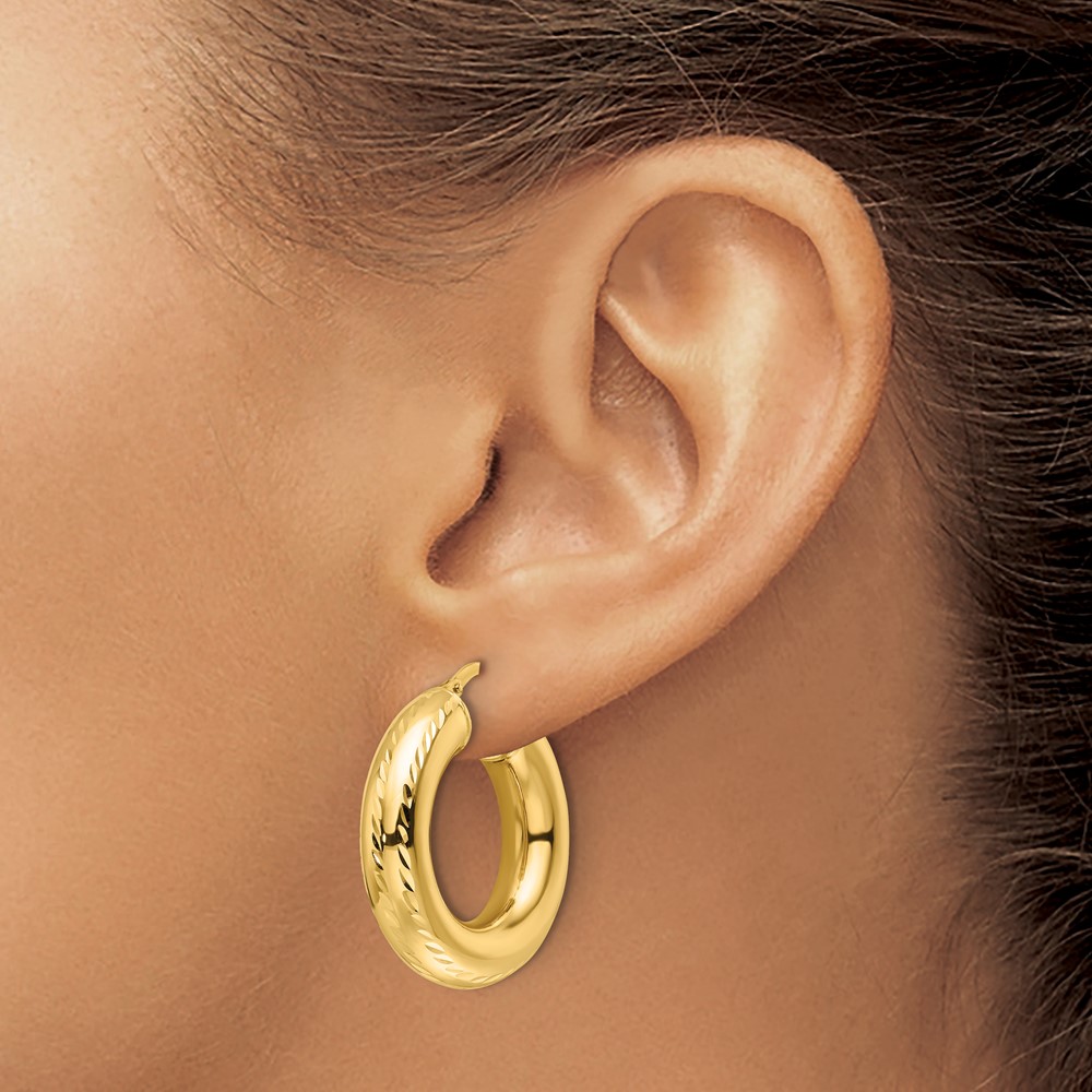 14k Polished Diamond-cut 6mm Hollow Round Hoop Earrings (TC1057)