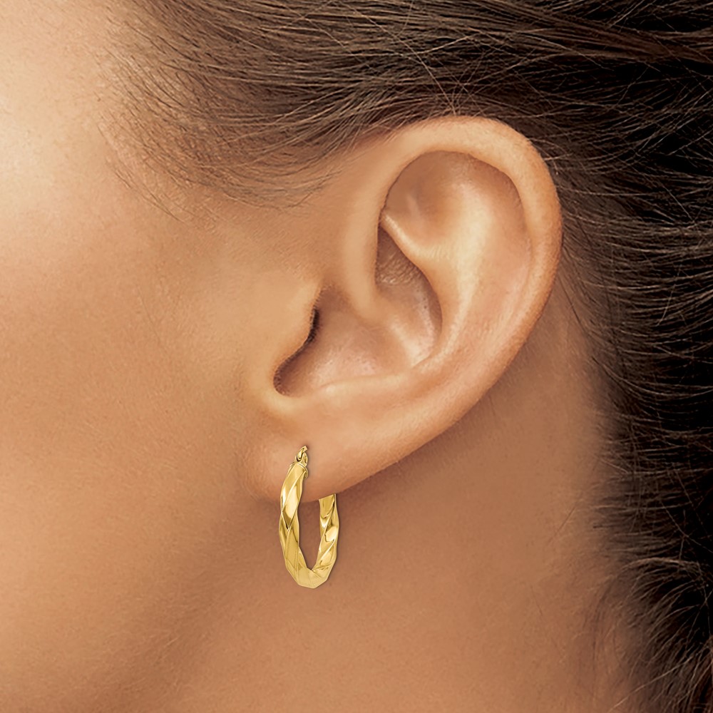 14k Polished 3mm Twisted Hoop Earrings (TC366)