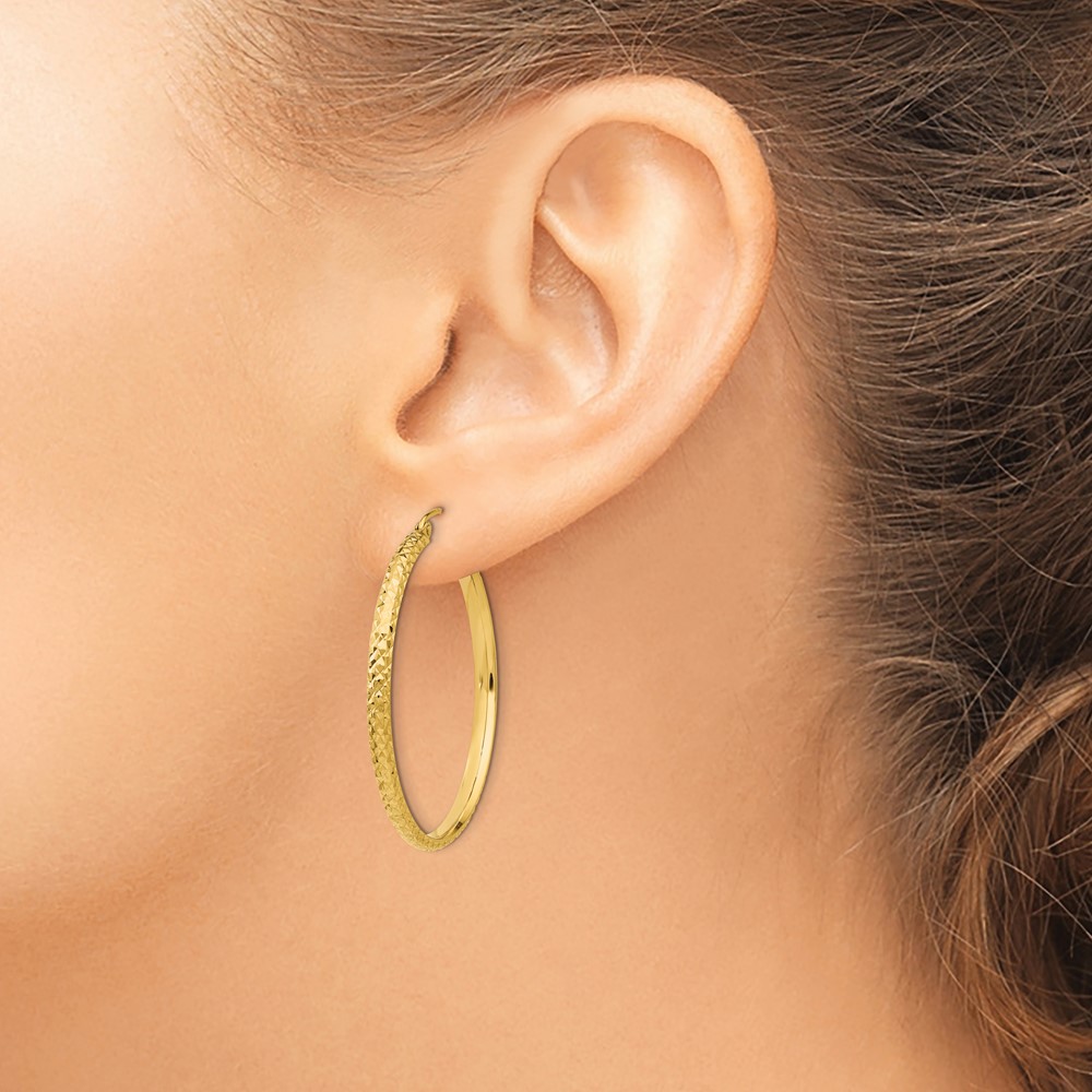14K Diamond-cut 2.8x37mm Hollow Hoop Earrings (TC797)
