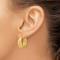 14K Yellow Gold Polished Diamond-cut Twist Hoop Earrings view 3