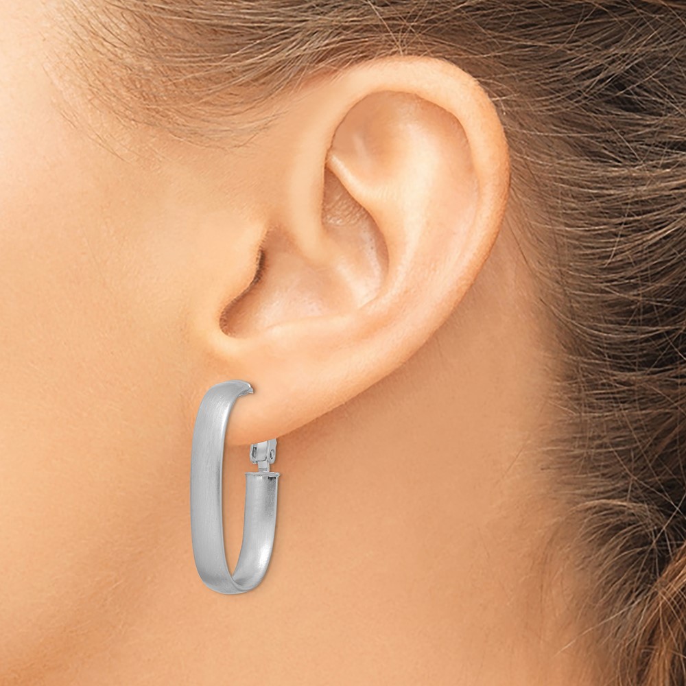 14K White Gold Satin Oval Omega Back Hoop Earrings (TF1760W)