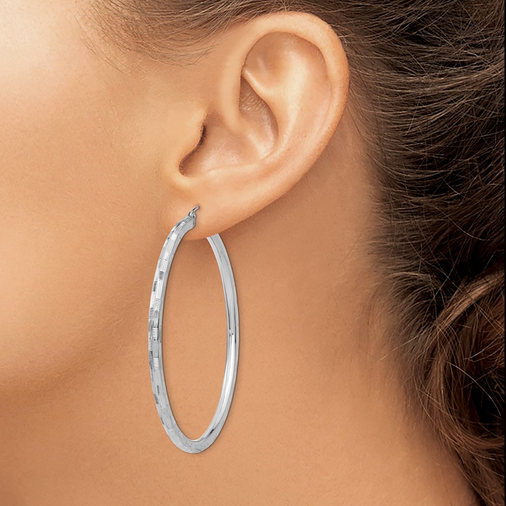 14k White Gold Diamond-cut Hoop Earrings (TF628)