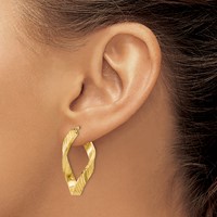 14K Yellow Gold Twisted Textured Oval Hoop Earrings view 3