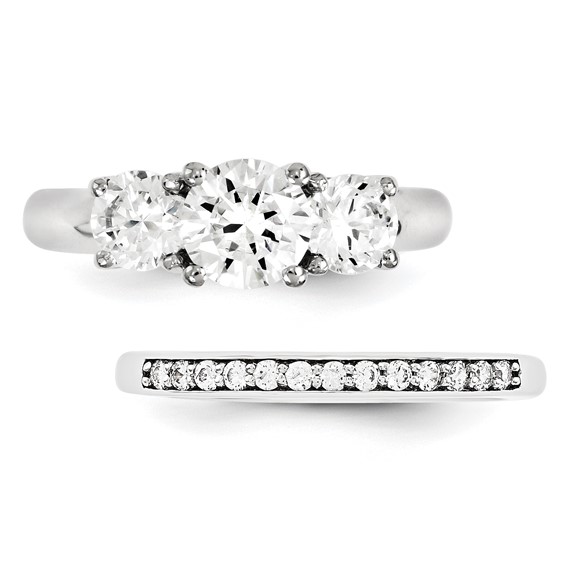 14k White Gold Round Moissanite 3 Stone Ring
