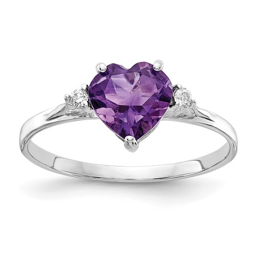 14K White Gold 7mm Heart Amethyst and 1/20 Carat a Diamond Ring