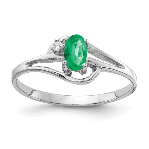 14K White Gold 5x 3mm Oval Emerald and VS Diamond Ring