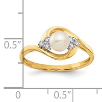 14K 5.5mm Yellow Gold June Freshwater Cultured Pearl and Diamond Ring view 3