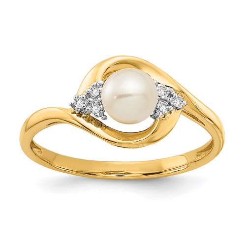 14K 5.5mm Yellow Gold June Freshwater Cultured Pearl and Diamond Ring