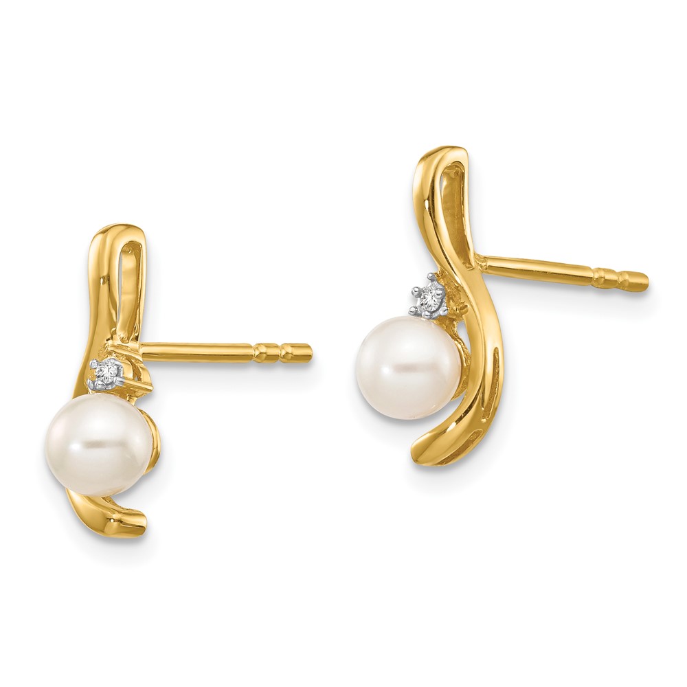14k FW Cultured Pearl and Diamond Post Earrings (XBS418)